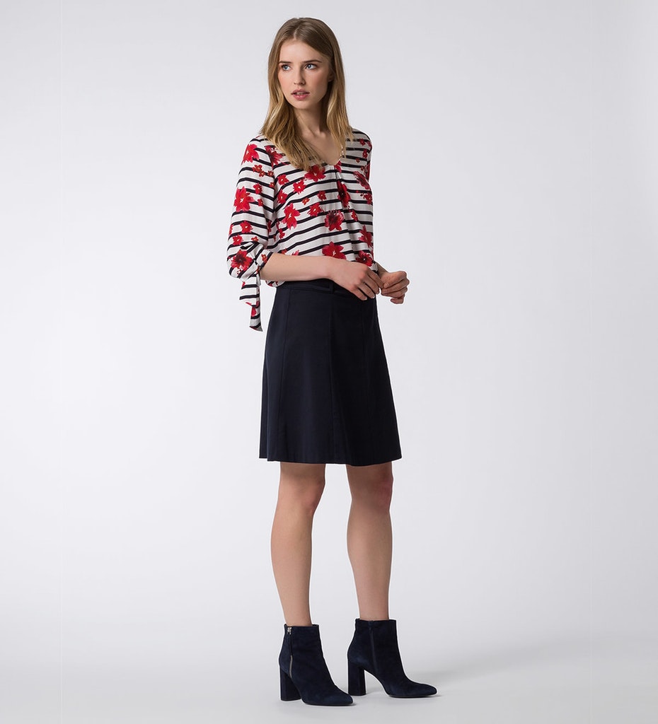 Damen Stoffhose  mit Gürtel