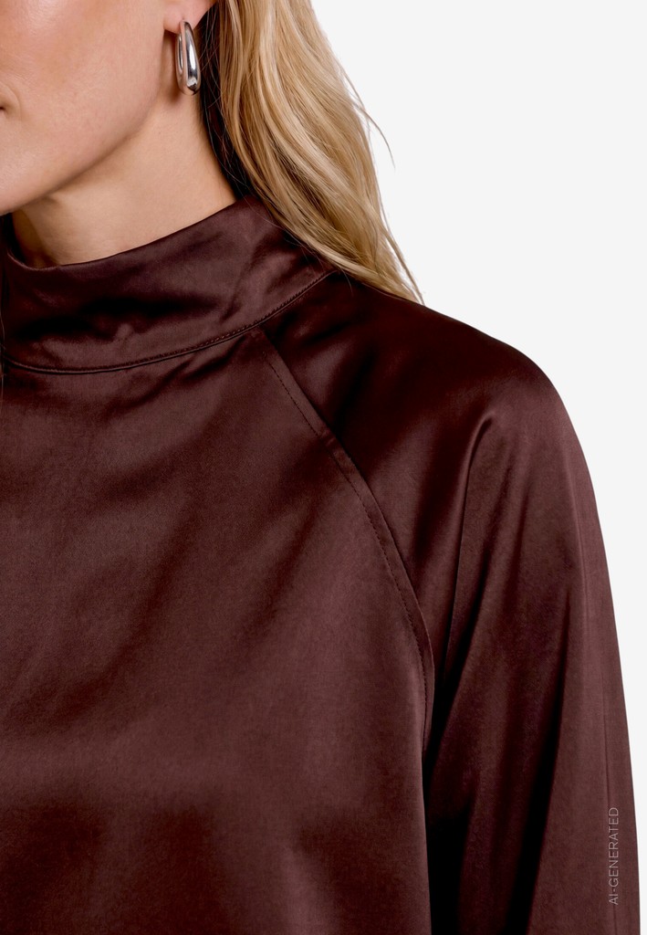 Satin-Bluse mit Kragen