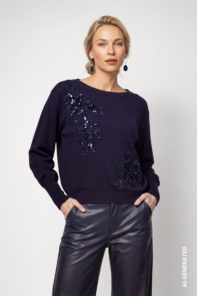 Strickpullover mit Schmuckapplikationen