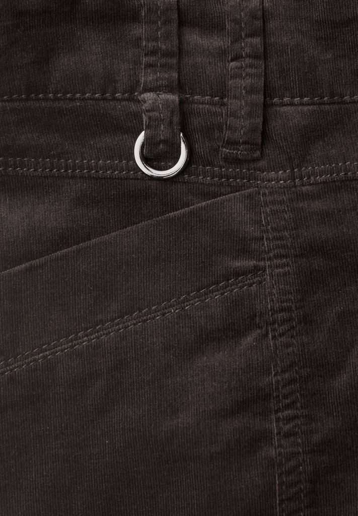Barrel Leg Hose aus Cord im Casual Fit