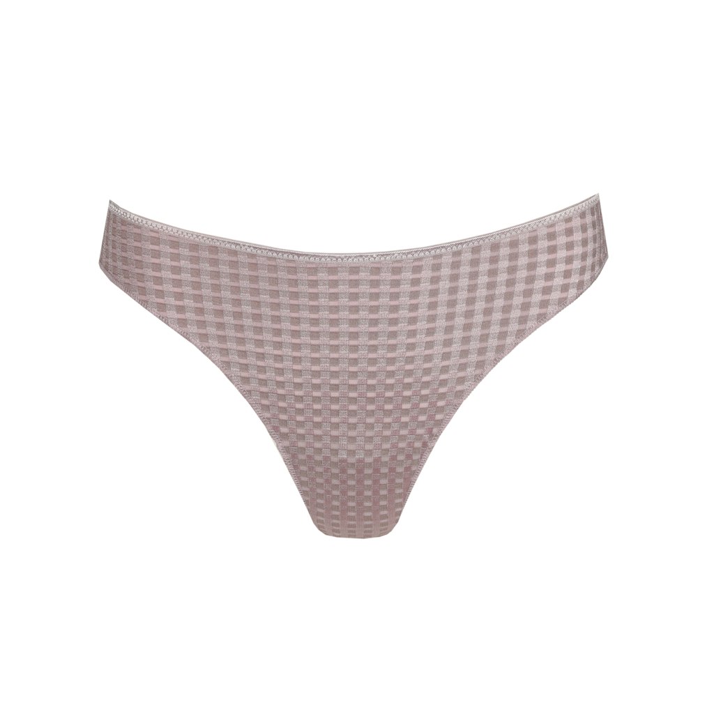 AVERO Soft Sand String