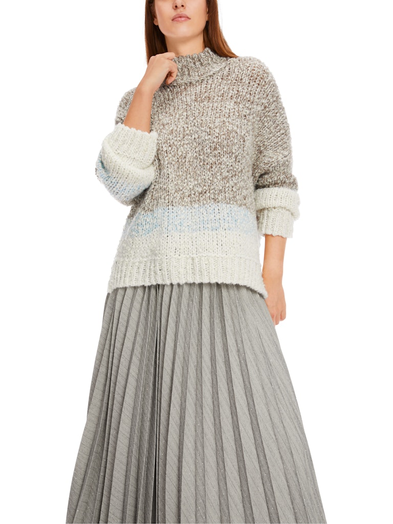 Oversized Sweater Knitted in Germany