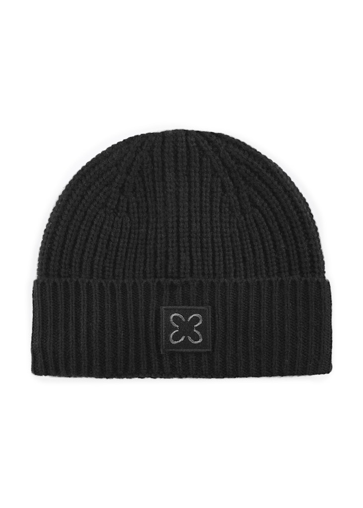 Mütze in weicher Wollmischung aus Rippenstrick Mütze in weicher Wollmischung aus Rippenstrick