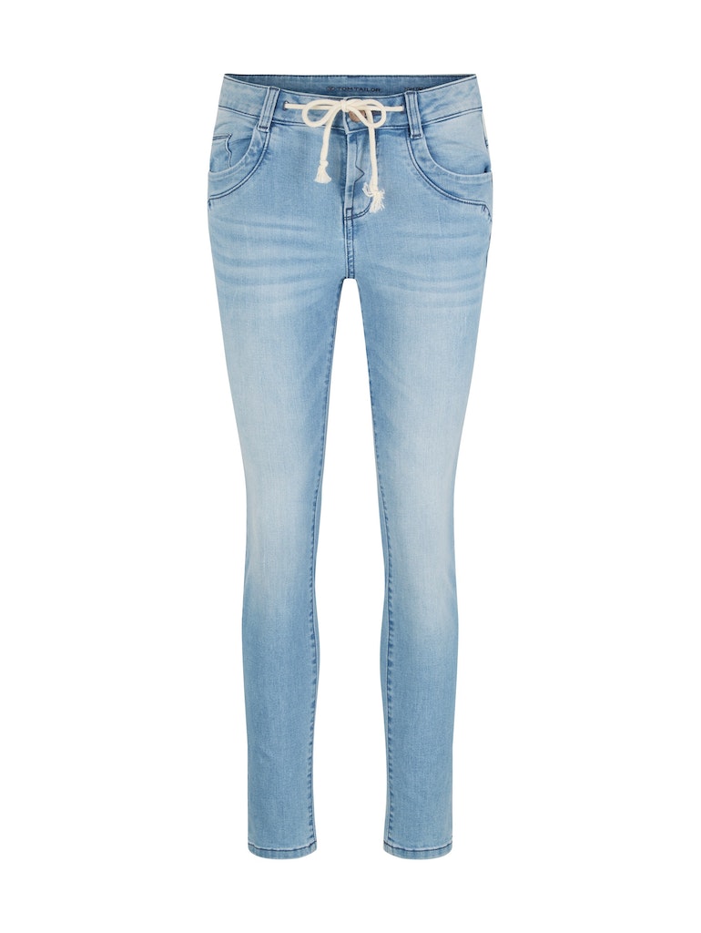 Tapered Relaxed Jeans