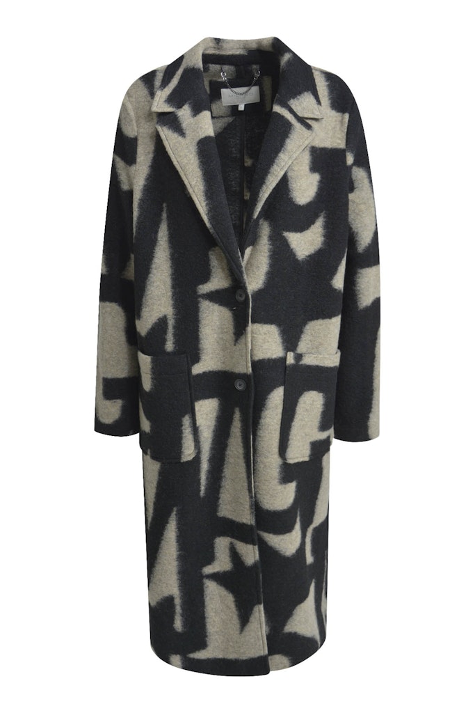 wool coat w/ patched pockets 1/1 sleeves wool coat w/ patched pockets 1/1 sleeves