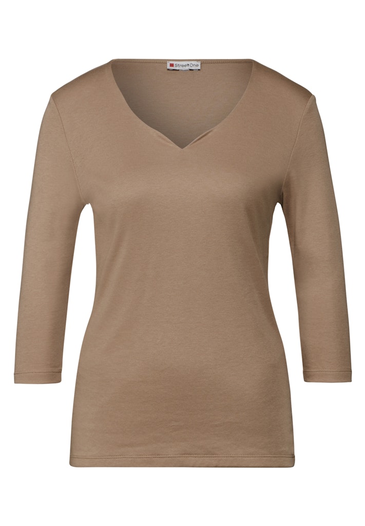 Shirt mit Herzausschnitt Shirt mit Herzausschnitt