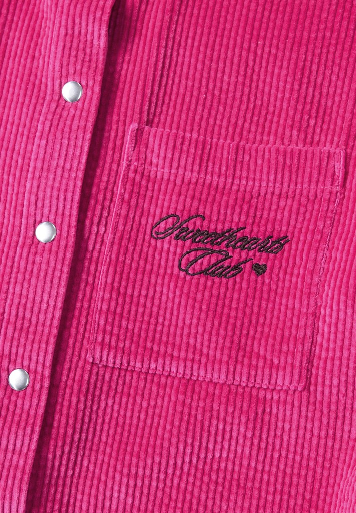 Langarm Hemdbluse aus Cord mit Brusttasche