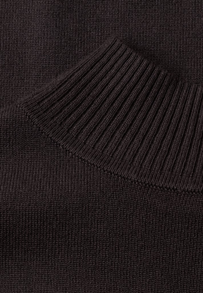Langarm Pullover mit Turtle Neck