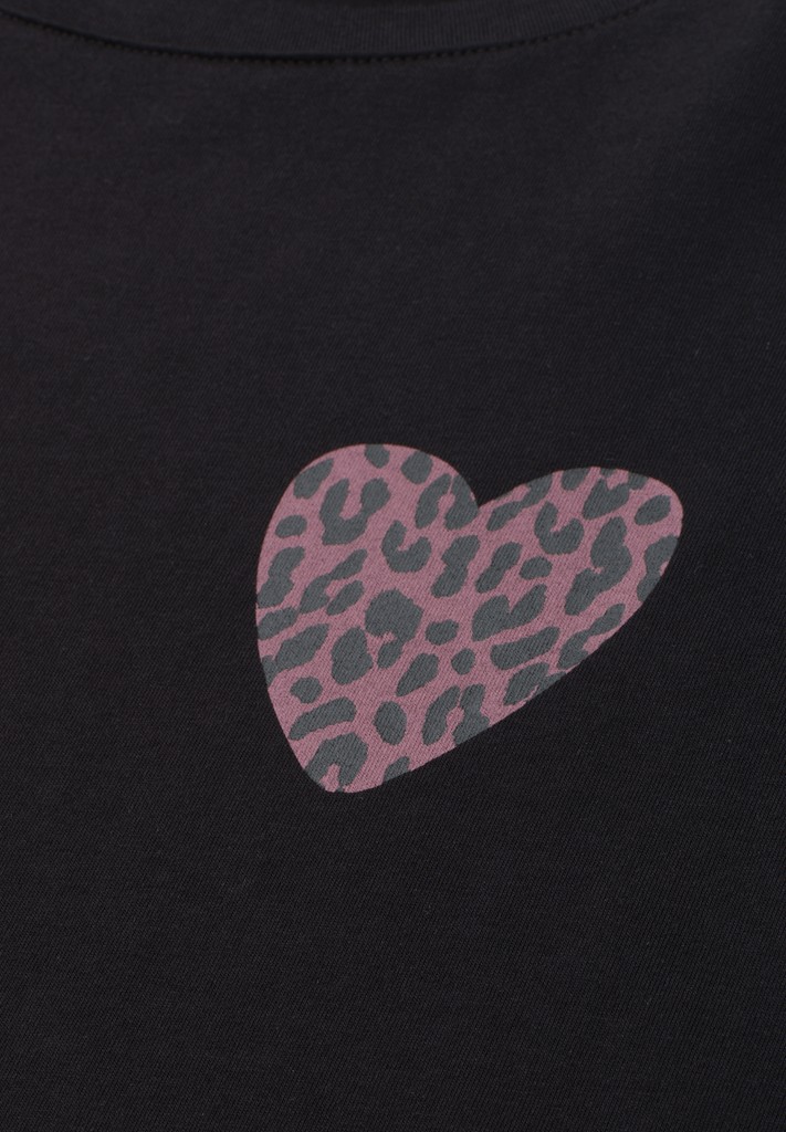 T-Shirt mit Herzprint im Leo-Look