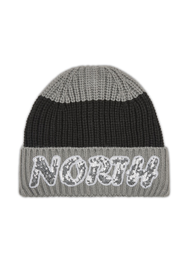 Strick aus weicher Wollmischung mit North-Pailettenpatch Strick aus weicher Wollmischung mit North-Pailettenpatch