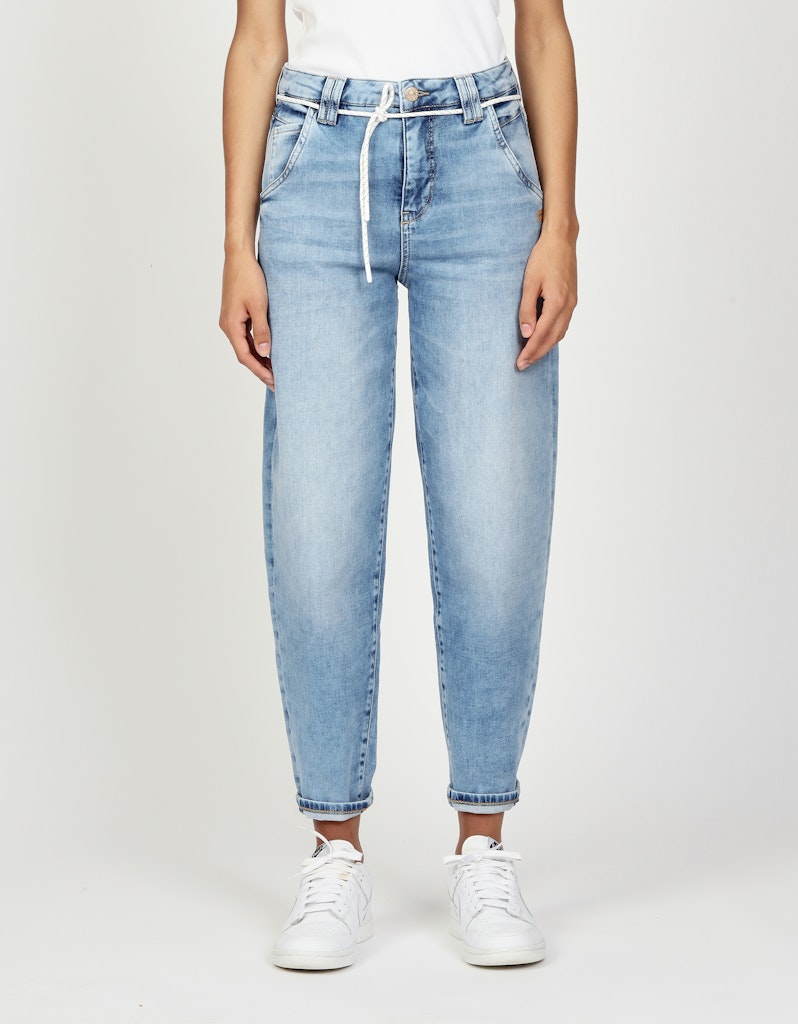 94VIA JOGGER - balloon fit 94VIA JOGGER - balloon fit