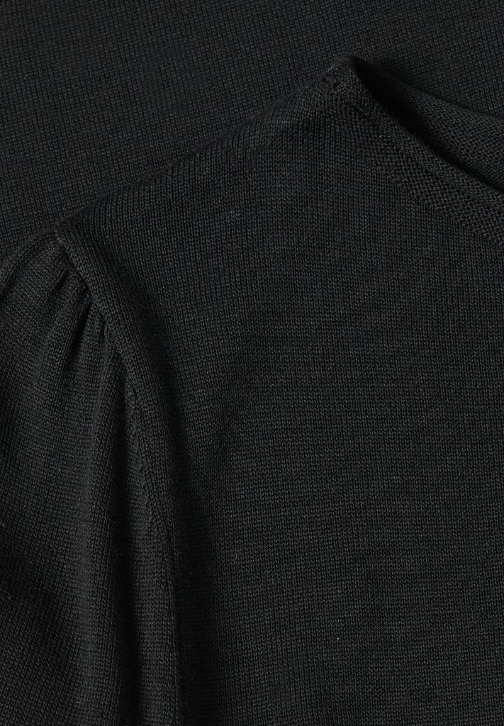 Pullover mit Raffung am Ärmel