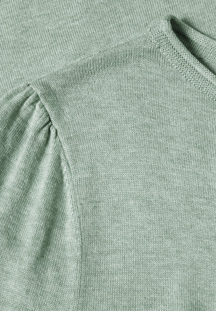 Pullover mit Raffung am Ärmel