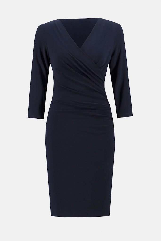 Wickelkleid mit Dreiviertelärmeln Wickelkleid mit Dreiviertelärmeln