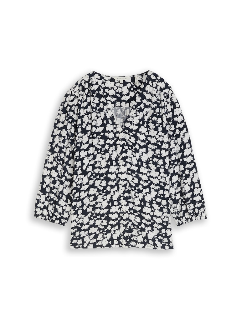 1049794-blouse with V-neck