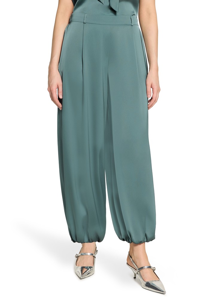 Schlupfhose