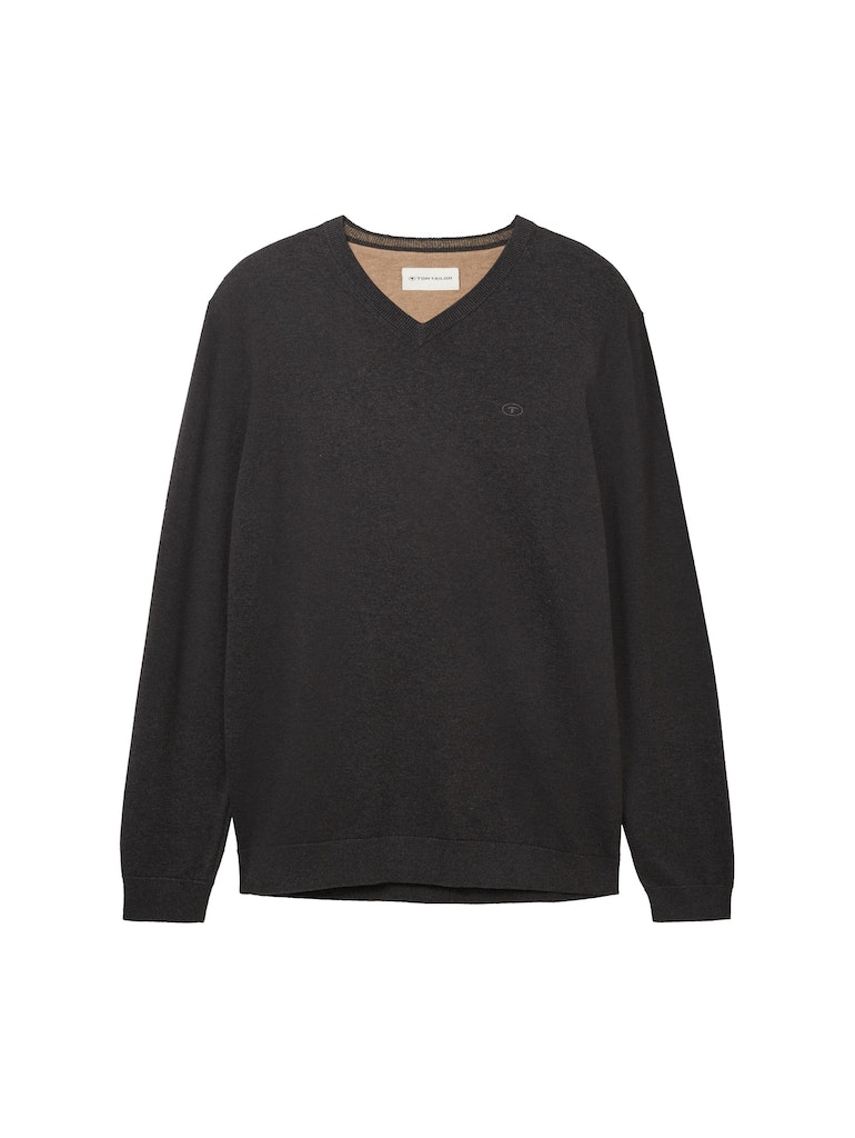 basic v-neck knit