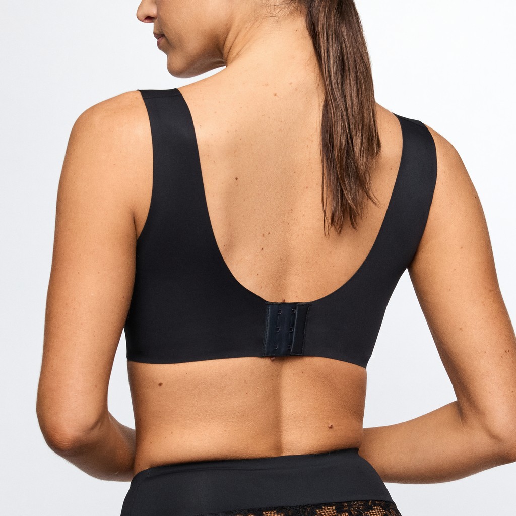 SOFT STUDIO schwarz unterlegtes Bralette