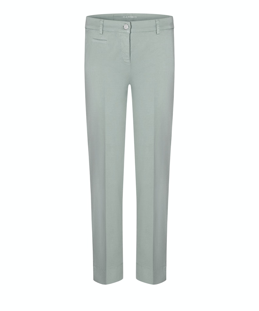 Stella cropped Stella cropped