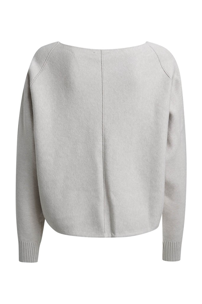Raglan Sweater with tunnel at hem