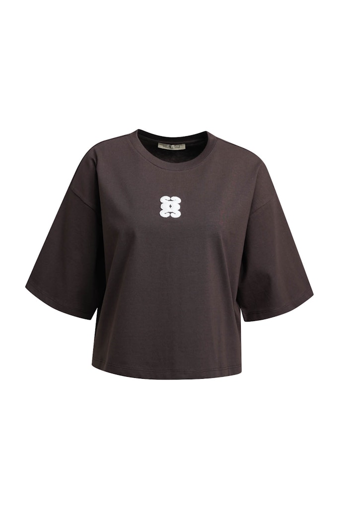 Boxy Cropped T-Shirt Anagram