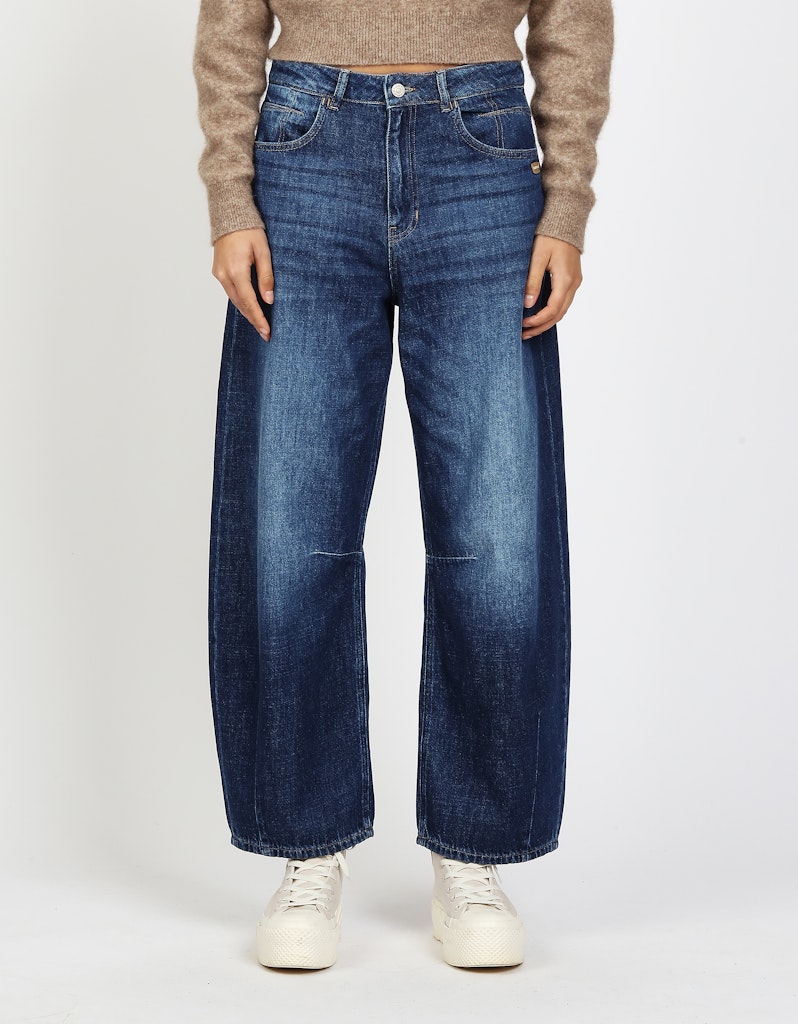 94SARINA - baggy fit