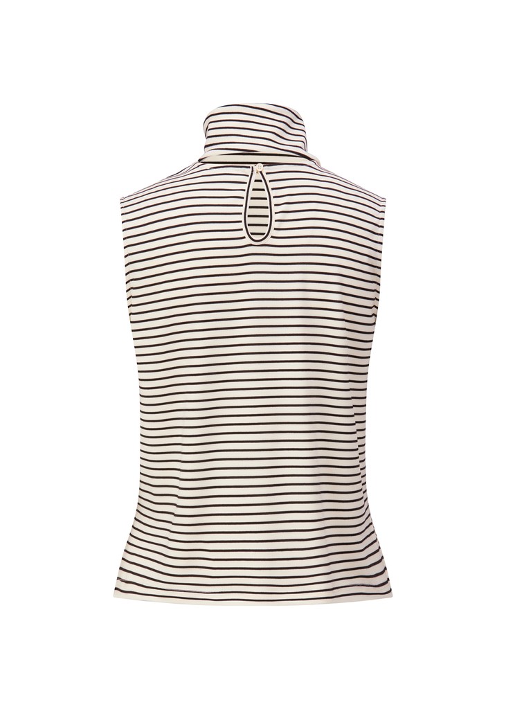 Shirt o. Arm