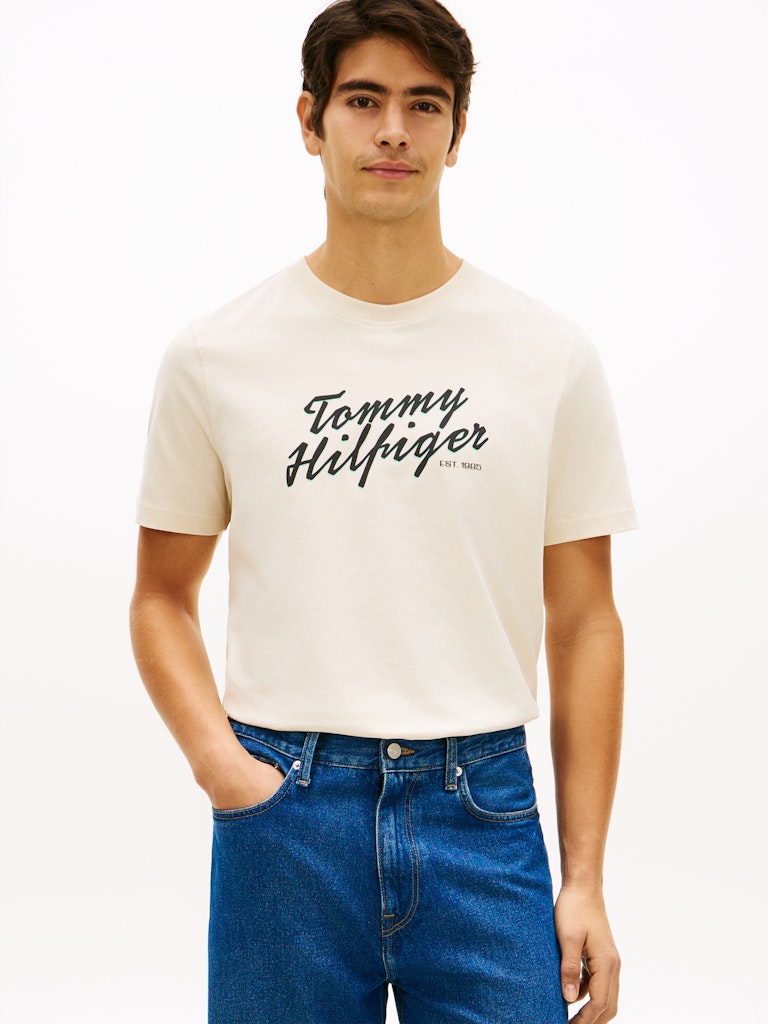 SUMMER TEXT GRAPHIC TEE