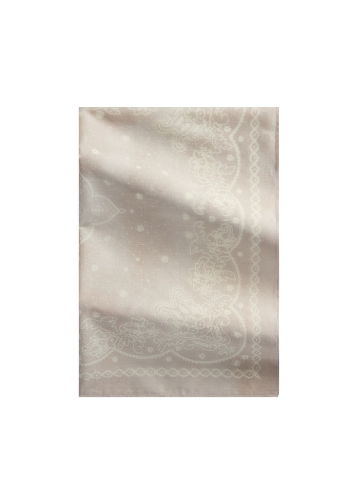 MTCWA_Scarves