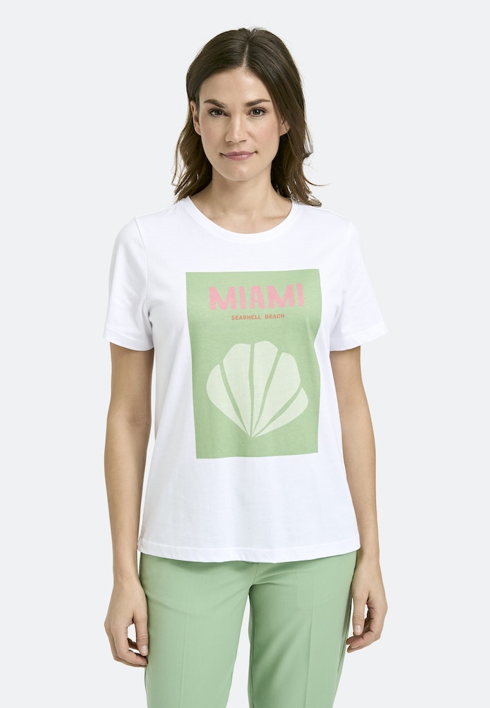 T-Shirt Table Book Print T-Shirt Table Book Print