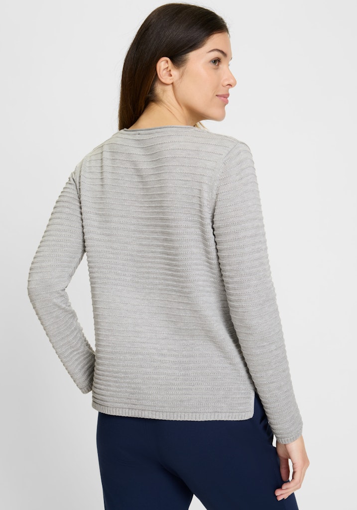 Pullover Long Sleeves