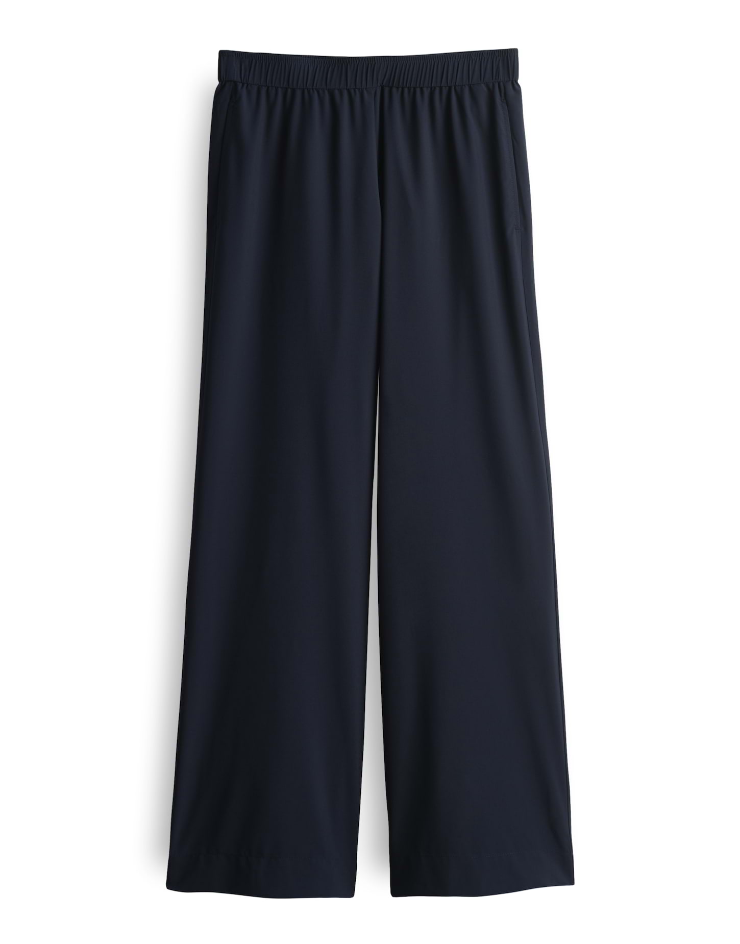 Charlie wide ease Charlie wide ease