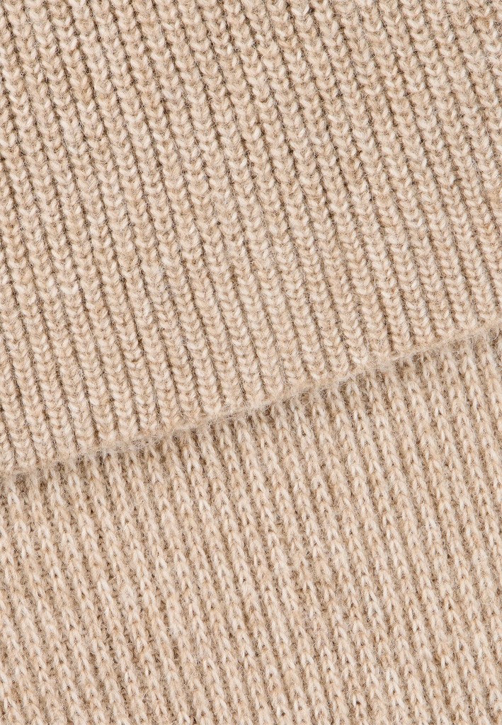Strickschal aus besonders weichem Material