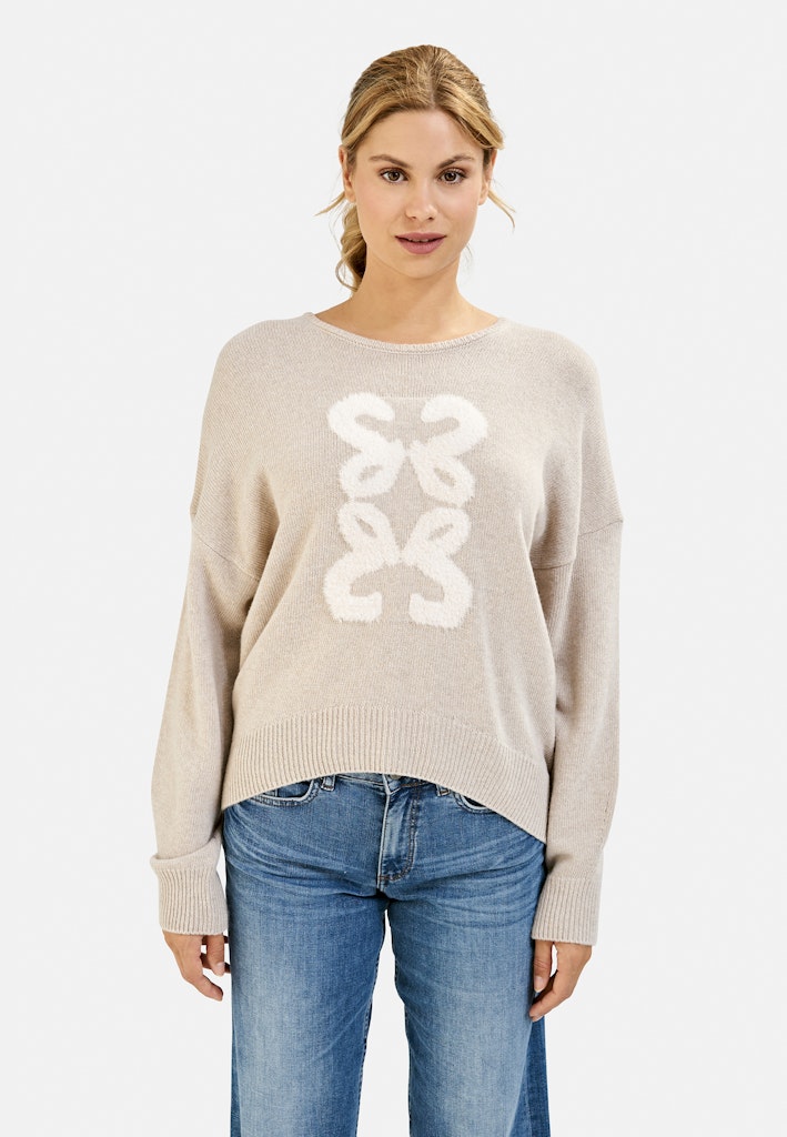 Pullover with hairy Intarsia Pullover with hairy Intarsia