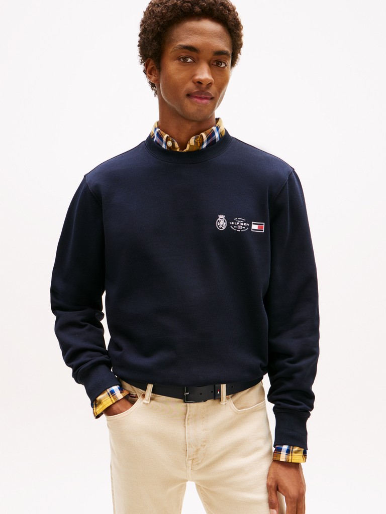 SMALL CREST OUTLINE CREW NECK
