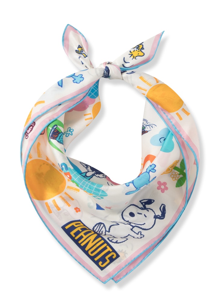 Peanuts™ Nickituch aus reiner Seide mit  Peanuts-Motiven und SWING-Schriftzug