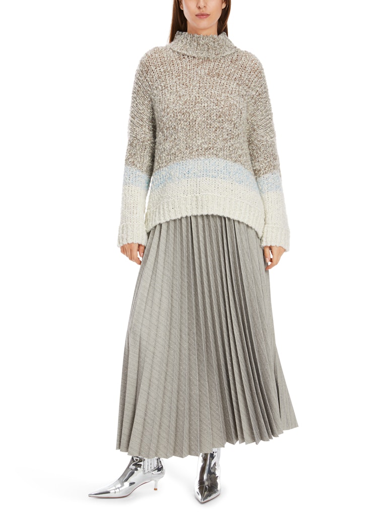 Oversized Sweater Knitted in Germany