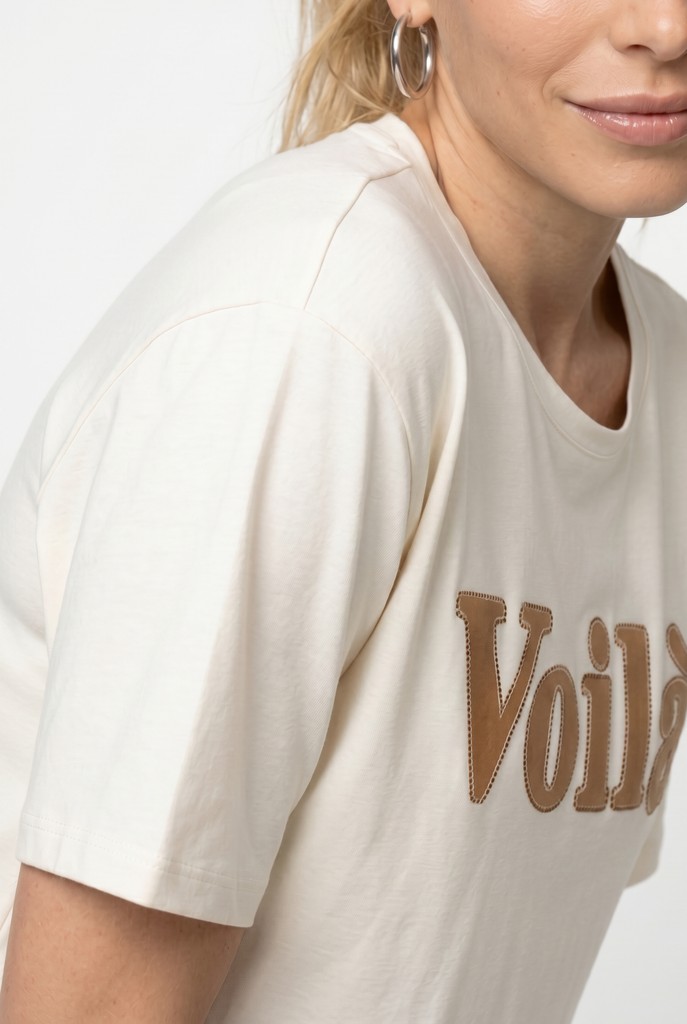 T-Shirt mit Schriftzug